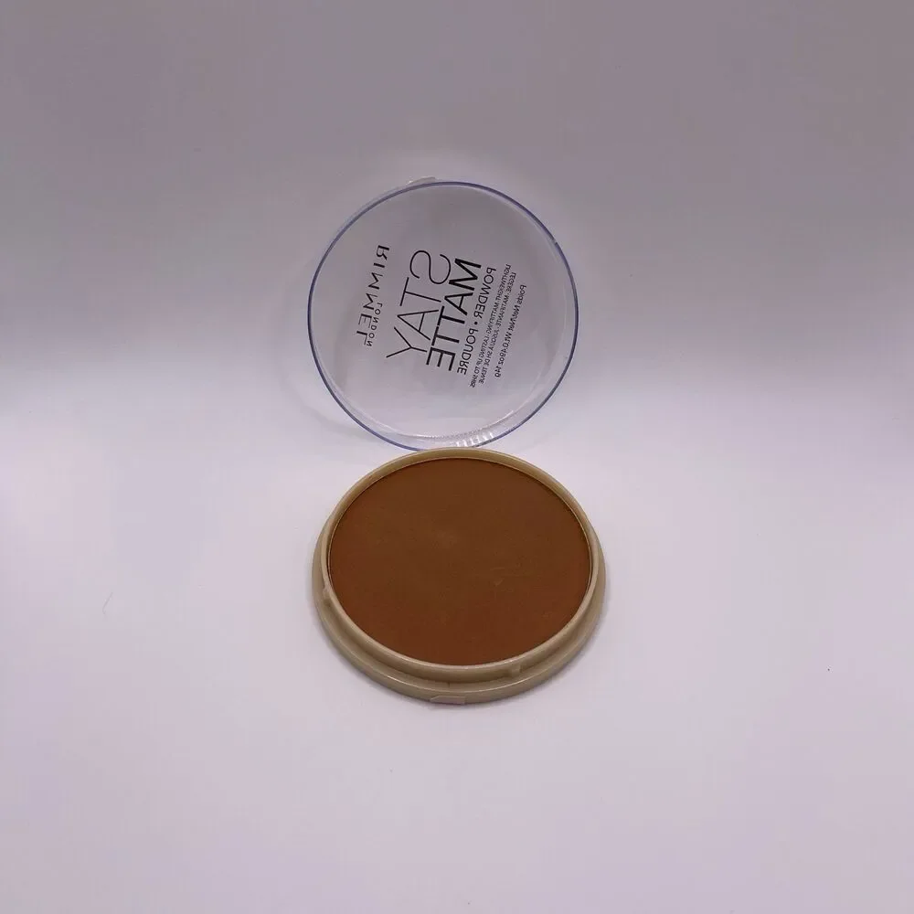 Rimmel London Stay Matte Pecan Lightweight Mattifying Pressed Powder